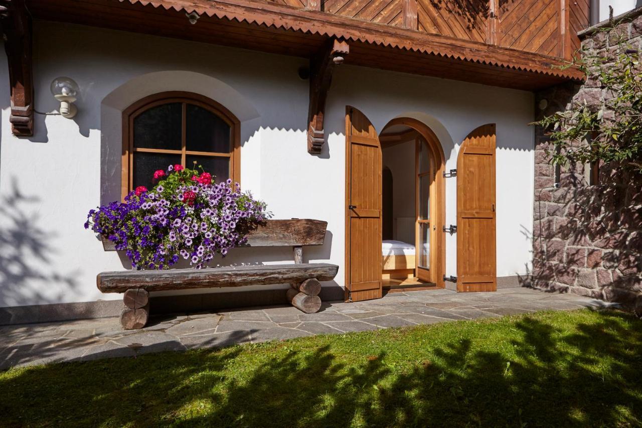 乌丽德迷人酒店 Santa Cristina Val Gardena 外观 照片