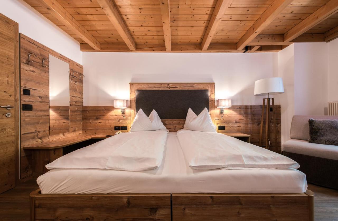 乌丽德迷人酒店 Santa Cristina Val Gardena 外观 照片